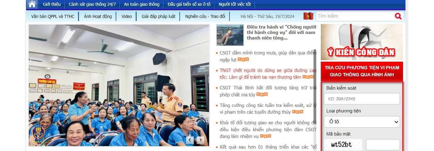 Kiểm tra phạt nguội tại Cục Cảnh Sát Giao Thông